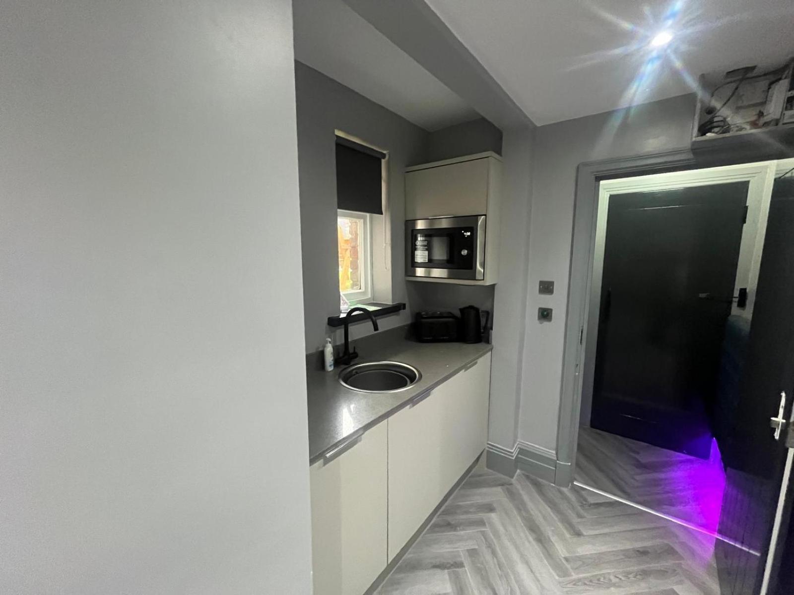 101 Bold Street Apartments Liverpool Room photo